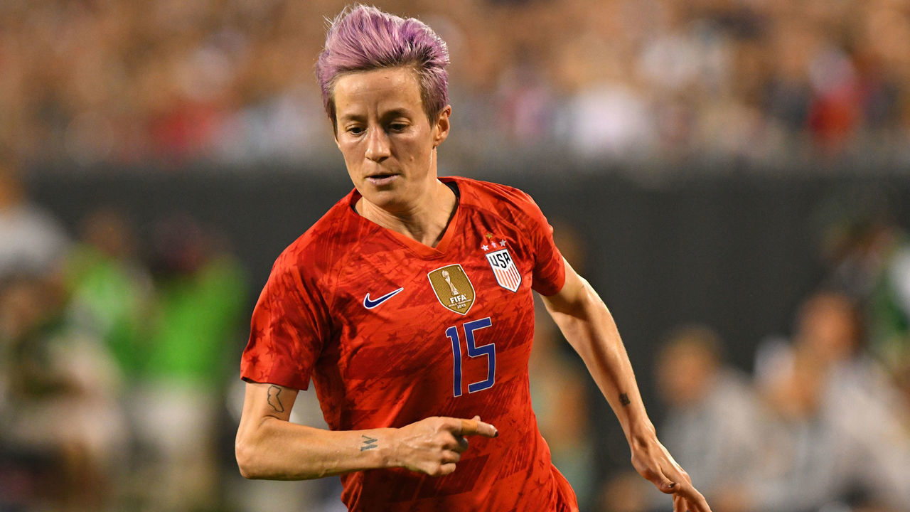 CHARLOTTE, NC - OCTOBER 03: the United States forward Megan Rapinoe (15) during the U.S. Women's National Teams victory tour match between the USA and the South Korea on October 03, 2019 at Bank of America Stadium in Charlotte,NC.