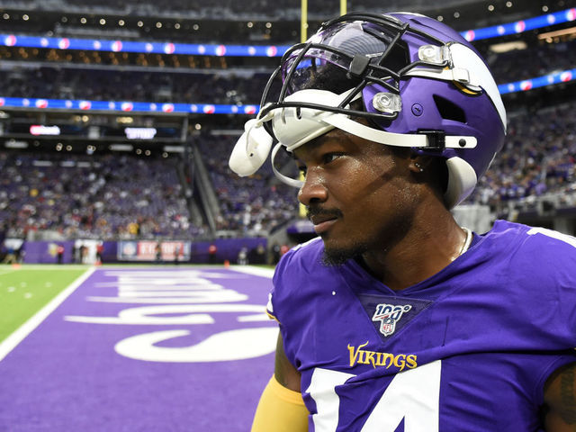 Minnesota Vikings Home Game Jersey - Stefon Diggs