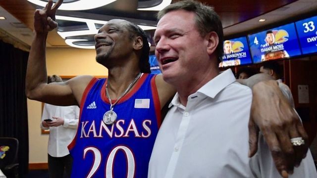 Watch: Kansas takes apparent shot at NCAA during Snoop Dogg performance