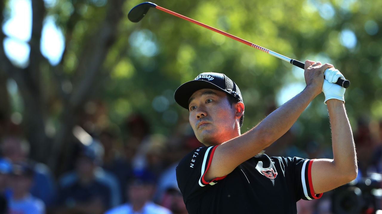 LAS VEGAS, NEVADA - OCTOBER 06: Kevin Na hits off the eighth tee during the final round of the Shriners Hospitals for Children Open at TPC Summerlin on October 6, 2019 in Las Vegas, Nevada.
