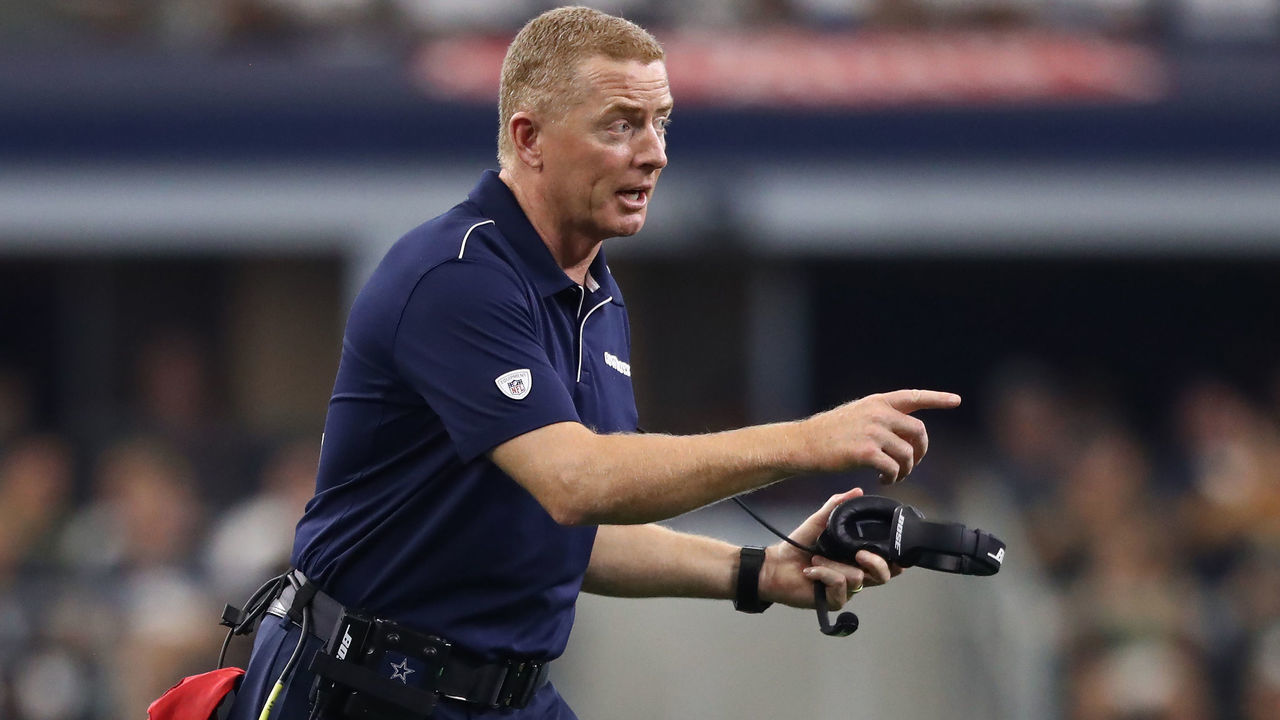 ARLINGTON, TEXAS - OCTOBER 06: Head coach Jason Garrett of the Dallas Cowboys during play against the Green Bay Packers at AT&T Stadium on October 06, 2019 in Arlington, Texas.