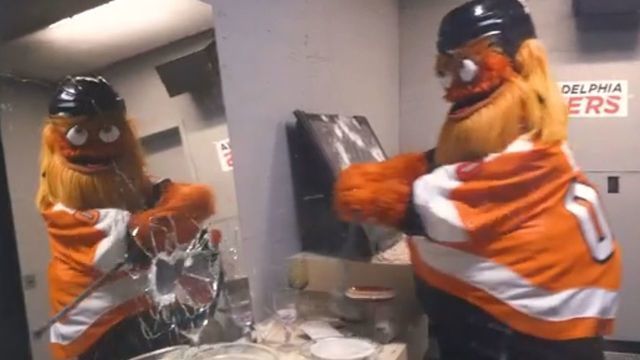 Flyers unveil rage room at Wells Fargo Center