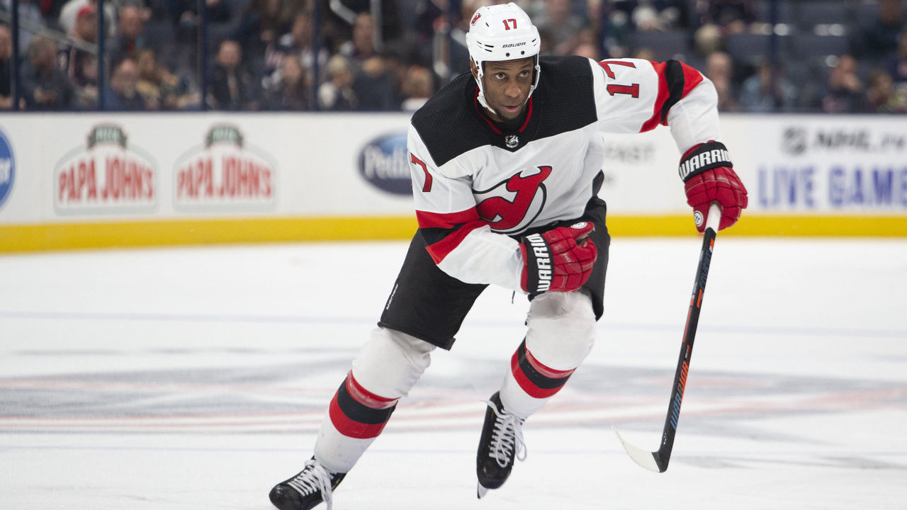 COLUMBUS, OH - SEPTEMBER 27: New Jersey Devils right wing Wayne Simmonds #17 skates during the preseason game between the Columbus Blue Jackets and the New Jersey Devils at Nationwide Arena in Columbus, Ohio on September 27, 2019.