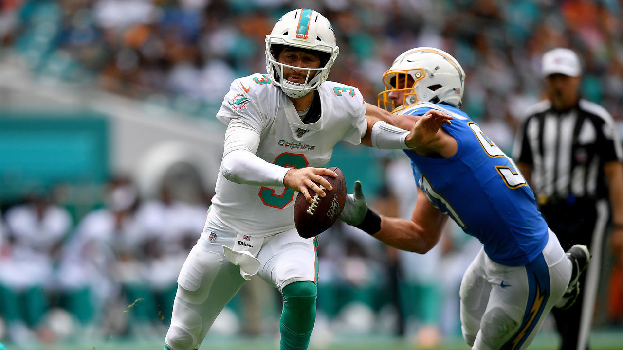 MIAMI, FLORIDA - SEPTEMBER 29: Josh Rosen #3 of the Miami Dolphins in action in the second quarter against the Los Angeles Chargers at Hard Rock Stadium on September 29, 2019 in Miami, Florida.