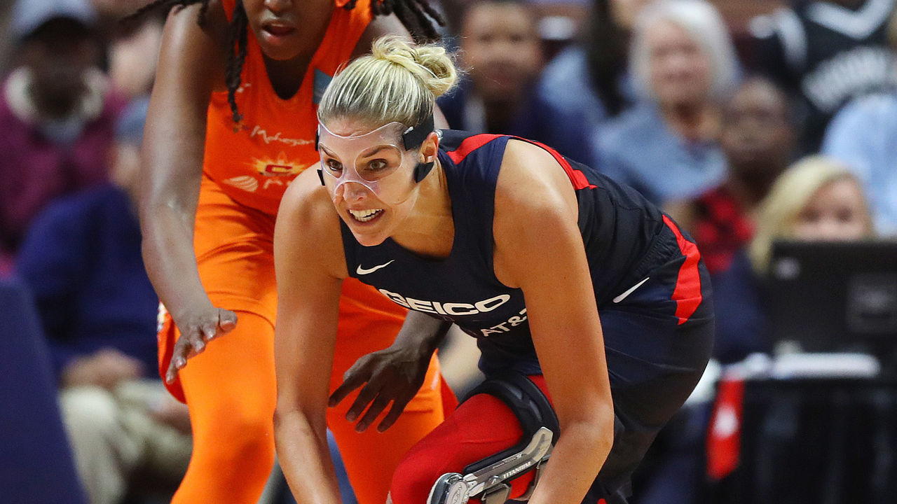 UNCASVILLE, CONNECTICUT - OCTOBER 08: Jonquel Jones #35 of Connecticut Sun defends Elena Delle Donne #11 of Washington Mystics during Game Four of the 2019 WNBA Finals between the Washington Mystics and Connecticut Sun at Mohegan Sun Arena on October 08, 2019 in Uncasville, Connecticut. The Sun defeat the Mystics 90-86.