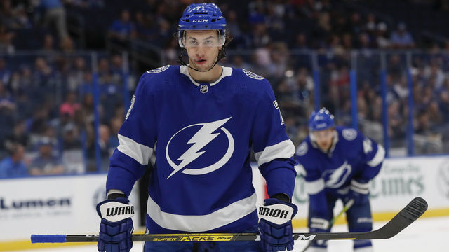 TAMPA, FL - SEPTEMBER 17: Tampa Bay Lightning center Anthony Cirelli (71) during the NHL Preseason game between the Carolina Hurricanes and Tampa Bay Lightning on September 17, 2019 at Amalie Arena in Tampa, FL.