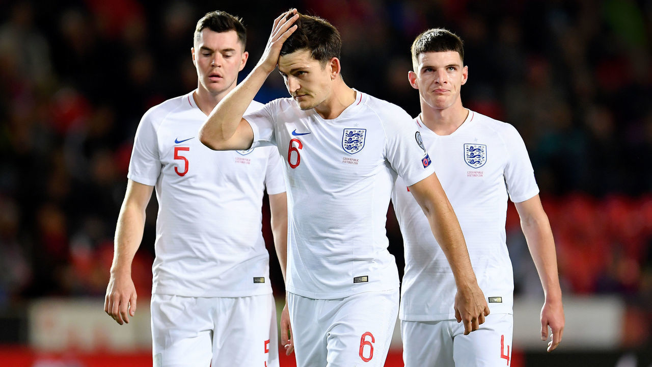 PRAGUE, CZECH REPUBLIC - OCTOBER 11: Michael Keane , Harry Maguire and Declan Rice of England look on during the UEFA Euro 2020 qualifier between Czech Republic and England at Sinobo Stadium on October 11, 2019 in Prague, .