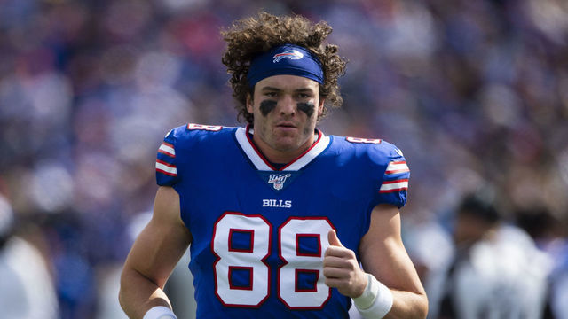 ORCHARD PARK, NY - SEPTEMBER 29: Buffalo Bills Tight End Dawson Knox (88) during the first quarter of the game between the New England Patriots and the Buffalo Bills on September 29 ,2019, at New Era Field in Orchard Park, NY.