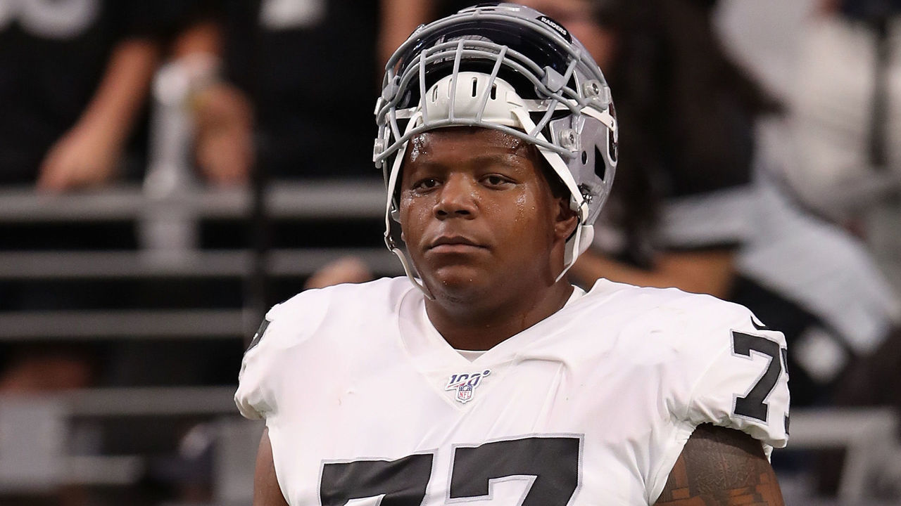 GLENDALE, ARIZONA - AUGUST 15: Offensive tackle Trent Brown #77 of the Oakland Raiders warms up before the NFL preseason game against the Arizona Cardinals at State Farm Stadium on August 15, 2019 in Glendale, Arizona.