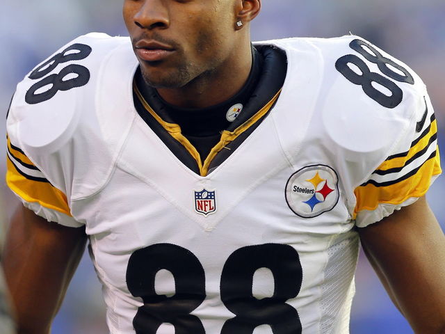 Broncos' Emmanuel Sanders on deal with Chiefs: 'There was no handshake'