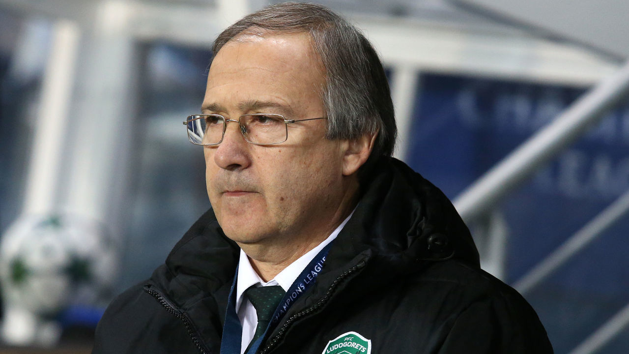 PARIS, FRANCE - DECEMBER 6: Coach of Ludogorets Georgi Dermendzhiev looks on during the UEFA Champions League match between Paris Saint-Germain (PSG) and PFC Ludogorets Razgrad at Parc des Princes stadium on December 6, 2016 in Paris, France.