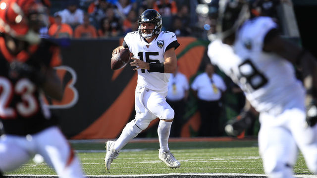 CINCINNATI, OHIO - OCTOBER 20: Gardner Minshew II #15 of the Jacksonville Jaguars runs with the ball during the game against the Cincinnati Bengals at Paul Brown Stadium on October 20, 2019 in Cincinnati, Ohio.
