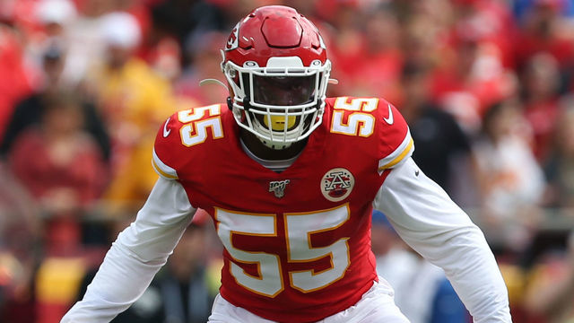 KANSAS CITY, MO - SEPTEMBER 22: Kansas City Chiefs defensive end Frank Clark (55) in the second quarter of an AFC matchup between the Baltimore Ravens and Kansas City Chiefs on September 22, 2019 at Arrowhead Stadium in Kansas City, MO.