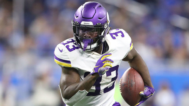 DETROIT, MI - OCTOBER 20: Dalvin Cook #33 of the Minnesota Vikings runs the ball in the fourth quarter against the Detroit Lions at Ford Field on October 20, 2019 in Detroit, Michigan.