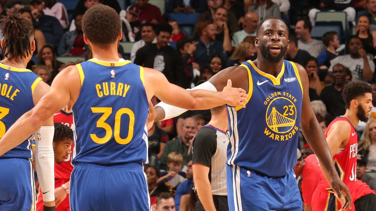 NEW ORLEANS, LA -OCTOBER 28: Draymond Green #23 of the Golden State Warriors high fives Stephen Curry #30 during the game against the New Orleans Pelicans on October 28, 2019 at the Smoothie King Center in New Orleans, Louisiana. Mandatory Copyright Notice: Copyright 2019 NBAE
