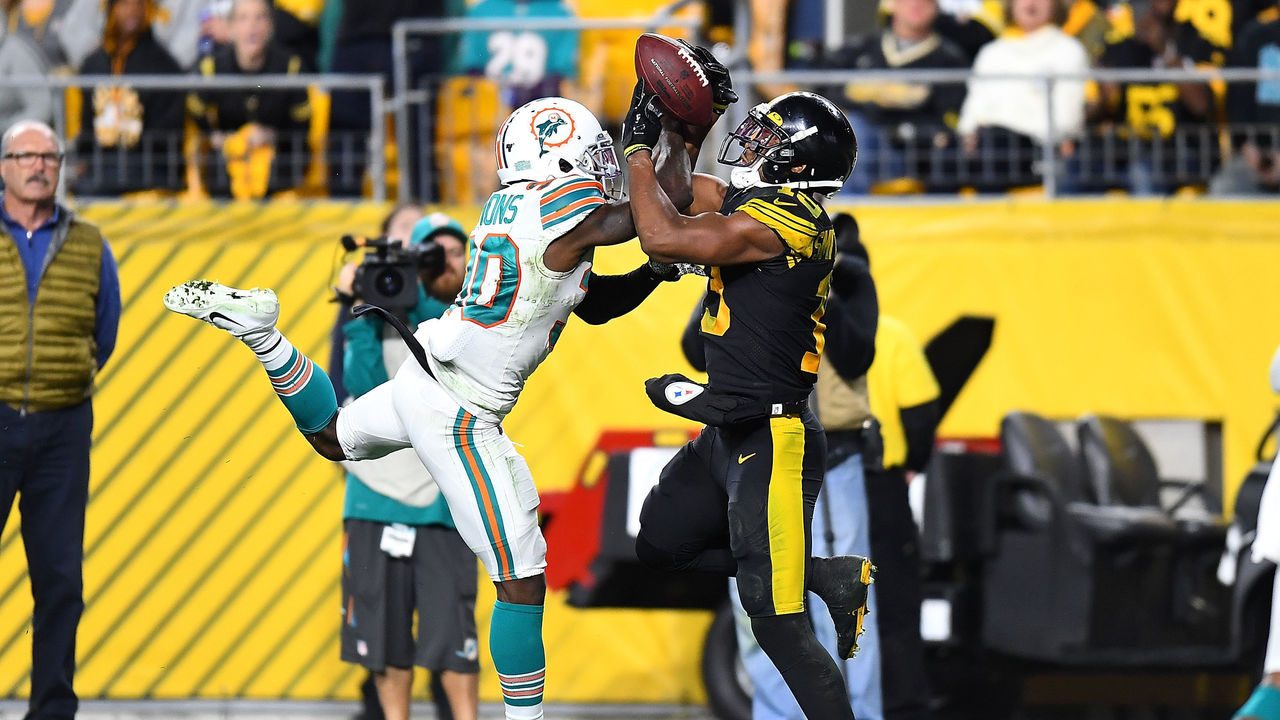 Winless Dolphins fall to Steelers on Monday Night Football - Sports  Illustrated