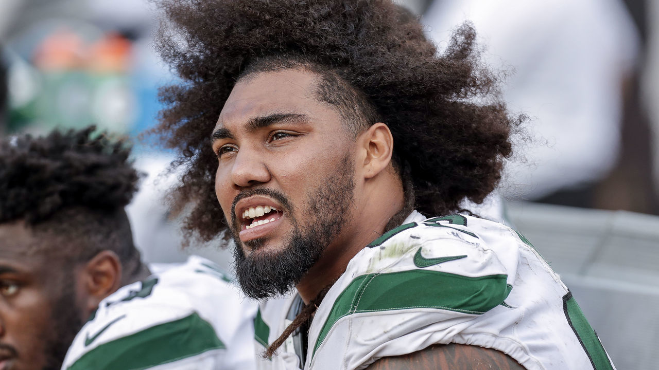 JACKSONVILLE, FL - OCTOBER 27: Defensive tackle Leonard Williams #92 of the New York Jets looks on from the sideline during the game against the Jacksonville Jaguars at TIAA Bank Field on October 27, 2019 in Jacksonville, Florida. The Jaguars defeated The Jets 29 to 15.