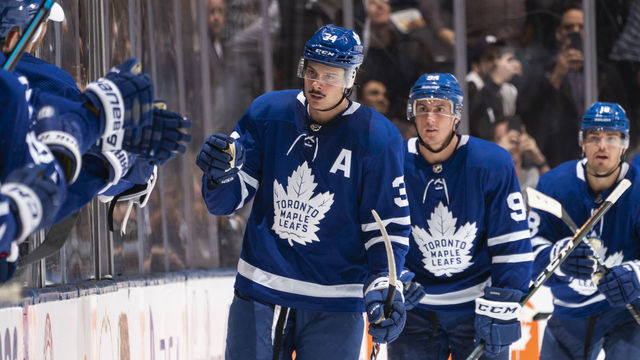 TORONTO, ON - OCTOBER 29: Auston Matthews #34 of the Toronto Maple Leafs celebrates his goal against the Washington Capitals during the second period at the Scotiabank Arena on October 29, 2019 in Toronto, Ontario, Canada.