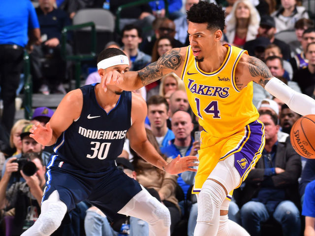 DALLAS, TX - NOVEMBER 1: Danny Green #14 of the Los Angeles Lakers handles the ball against the Dallas Mavericks on November 1, 2019 at the American Airlines Center in Dallas, Texas. NOTE TO USER: User expressly acknowledges and agrees that, by downloading and/or using this Photograph, user is consenting to the terms and conditions of the Getty Images License Agreement. Mandatory Copyright Notice: Copyright 2019 NBAE