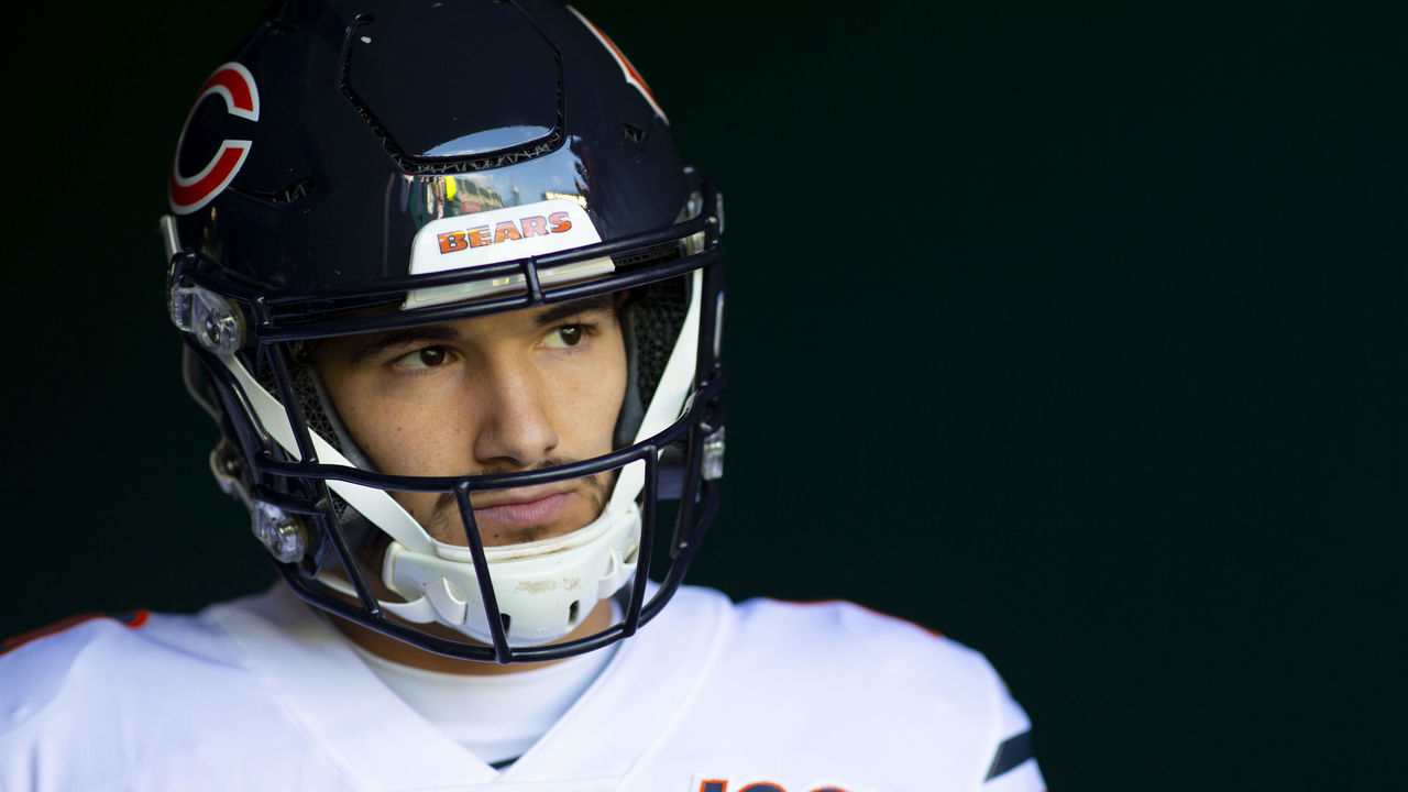 PHILADELPHIA, PA - NOVEMBER 03: Mitchell Trubisky #10 of the Chicago Bears looks on prior to the game against the Philadelphia Eagles at Lincoln Financial Field on November 3, 2019 in Philadelphia, Pennsylvania.