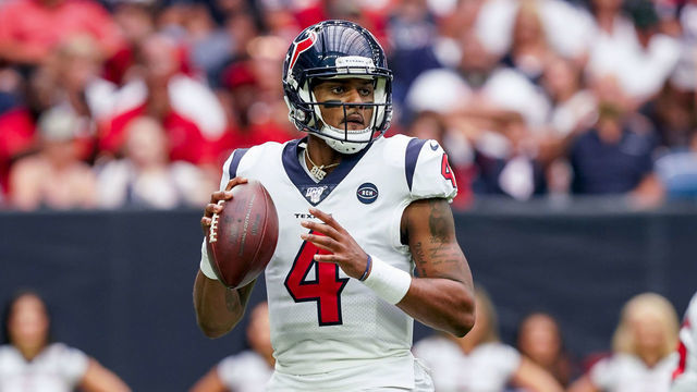HOUSTON, TX - SEPTEMBER 15: Houston Texans quarterback Deshaun Watson (4) looks down the field during the football game between the Houston Texans and Jacksonville Jaguars at NRG Stadium on September 15, 2019 in Houston, Texas.