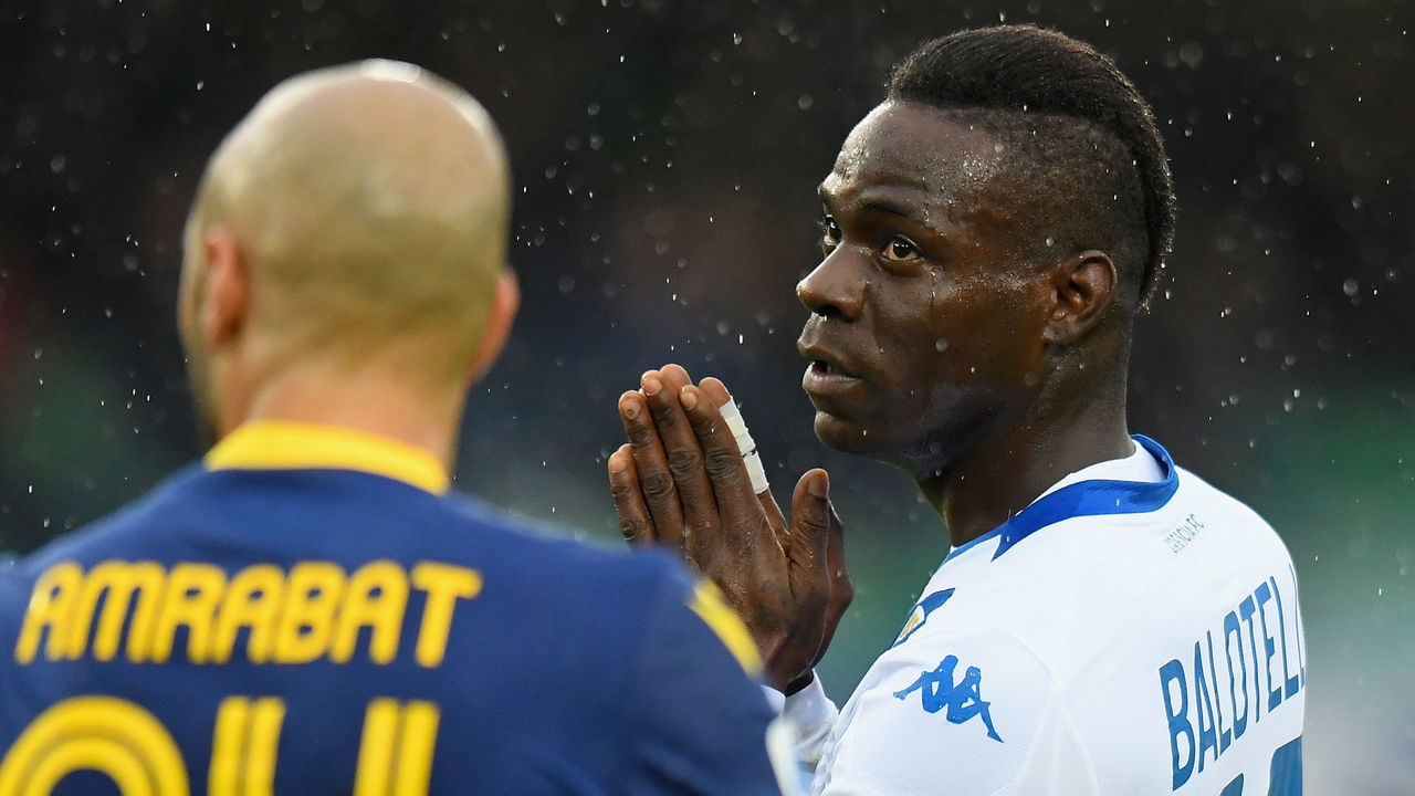 VERONA, ITALY - NOVEMBER 03: Mario Balotelli of Brescia Calcio reacts during the Serie A match between Hellas Verona and Brescia Calcio at Stadio Marcantonio Bentegodi on November 3, 2019 in Verona, Italy.