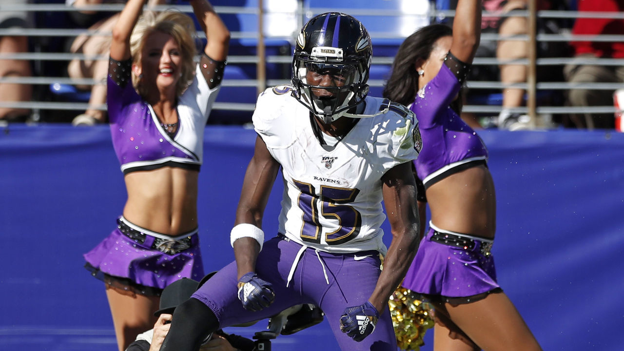 BALTIMORE, MARYLAND - SEPTEMBER 15: Wide Receiver Marquise Brown #15 of the Baltimore Ravens reacts after a play against the Arizona Cardinals during the second half at M&T Bank Stadium on September 15, 2019 in Baltimore, Maryland.