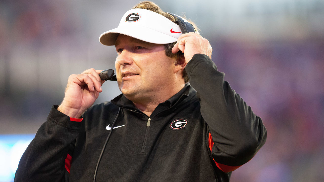 JACKSONVILLE, FL - NOVEMBER 02: Georgia Bulldogs head coach Kirby Smart during the game between the Georgia Bulldogs and the Florida Gators on November 2, 2019 at TIAA Bank Field in Jacksonville, Fl.