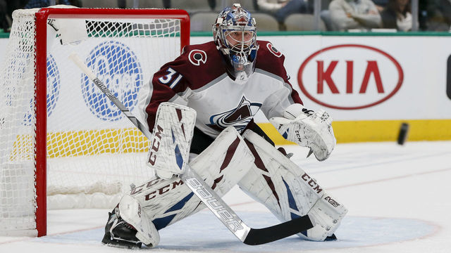 DALLAS, TX - NOVEMBER 05: Colorado Avalanche goaltender Philipp Grubauer (31) looks for the puck during the game between the Dallas Stars and the Colorado Avalanche on November 05, 2019 at the American Airlines Center in Dallas, Texas.