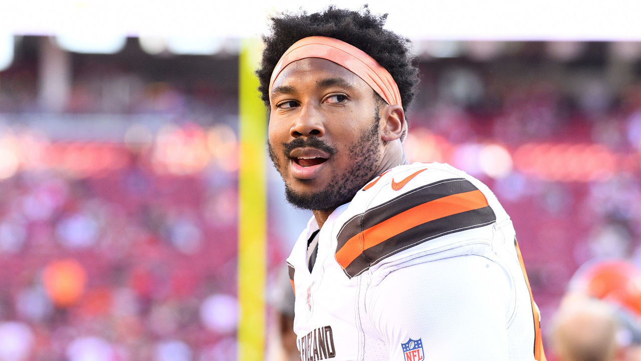 SANTA CLARA, CA - OCTOBER 07: Cleveland Browns Defensive End Myles Garrett (95) looks on during the National Football League game between the Cleveland Browns and the San Francisco 49ers on October 7, 2019, at Levi's Stadium in Santa Clara, CA.