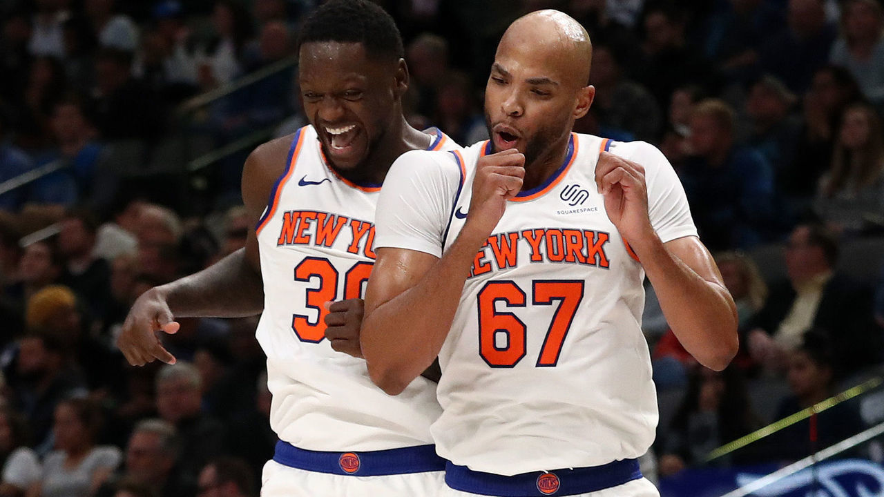 DALLAS, TEXAS - NOVEMBER 08: Julius Randle #30 of the New York Knicks and Taj Gibson #67 of the New York Knicks in the second half at American Airlines Center on November 08, 2019 in Dallas, Texas.