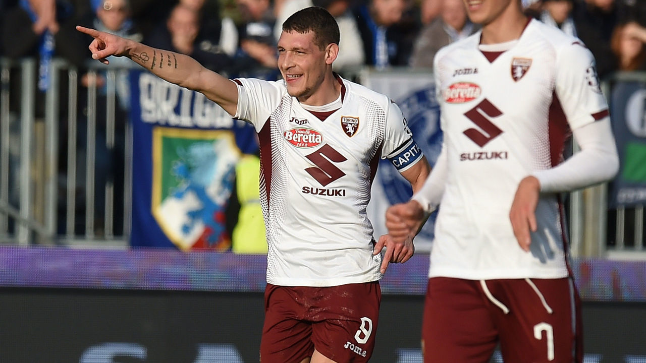BRESCIA, ITALY - NOVEMBER 09: Andrea Belotti of Torino celebrates after scoring his second goal from the penalty spot during the Serie A match between Brescia Calcio and Torino FC at Stadio Mario Rigamonti on November 09, 2019 in Brescia, Italy.