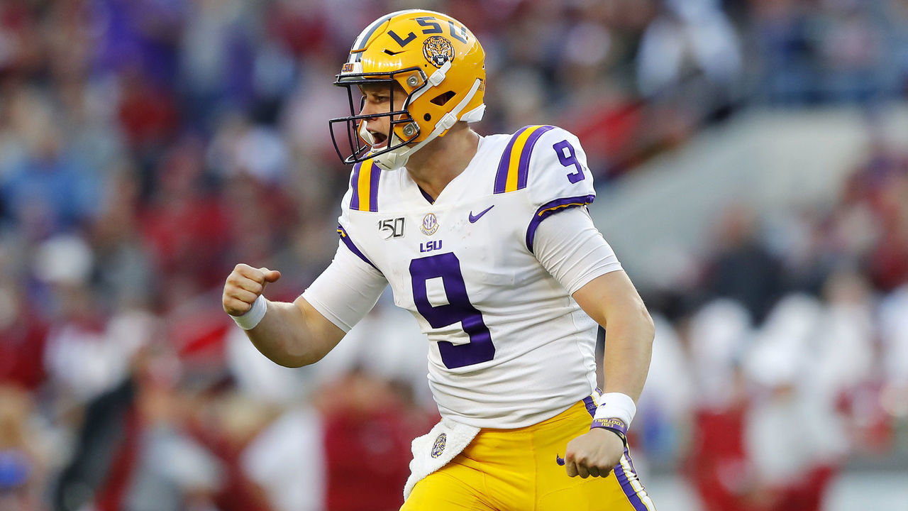 TUSCALOOSA, ALABAMA - NOVEMBER 09: Joe Burrow #9 of the LSU Tigers celebrates after throwing a 13-yard touchdown pass during the second quarter against the Alabama Crimson Tide in the game at Bryant-Denny Stadium on November 09, 2019 in Tuscaloosa, Alabama.