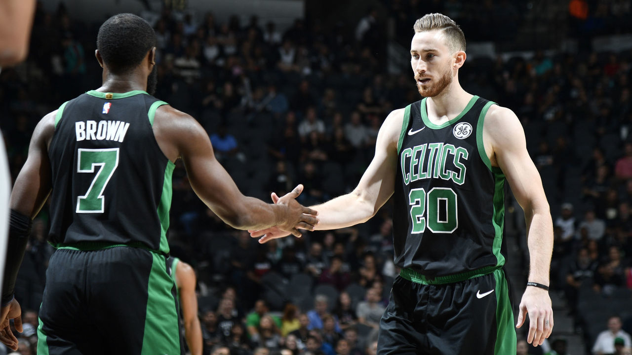 SAN ANTONIO, TX - NOVEMBER 9: Jaylen Brown #7 and Gordon Hayward #20 of the Boston Celtics hi-five during a game against the San Antonio Spurs on November 9, 2019 at the AT&T Center in San Antonio, Texas. Mandatory Copyright Notice: Copyright 2019 NBAE (Photos by Logan Riely/NBAE via Getty Images)