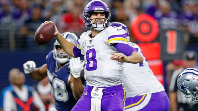 ARLINGTON, TX - NOVEMBER 10: Minnesota Vikings Quarterback Kirk Cousins (8) throws a pass during the game between the Minnesota Vikings and Dallas Cowboys on November 10, 2019 at AT&T Stadium in Arlington, TX.
