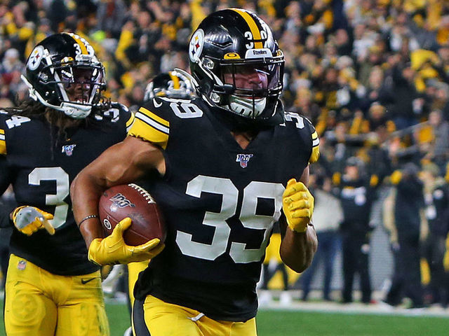 PITTSBURGH, PA - NOVEMBER 10: Minkah Fitzpatrick #39 of the Pittsburgh Steelers recovers a fumble for a 43 yard touchdown in the first half against the Los Angeles Rams on November 10, 2019 at Heinz Field in Pittsburgh, Pennsylvania.