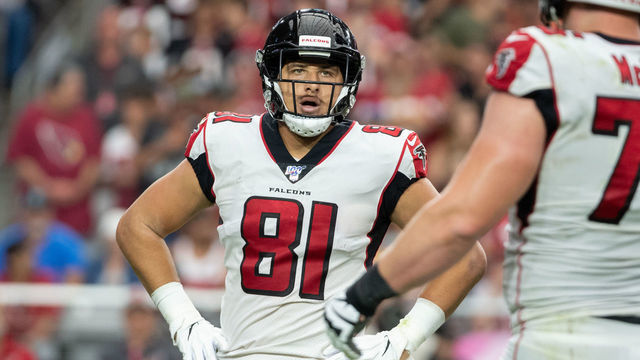 GLENDALE, ARIZONA - OCTOBER 13: Austin Hooper #81 of the Atlanta Falcons reacts during the NFL game against the Arizona Cardinals at State Farm Stadium on October 13, 2019 in Glendale, Arizona. The Cardinals defeated the Falcons 34-33.