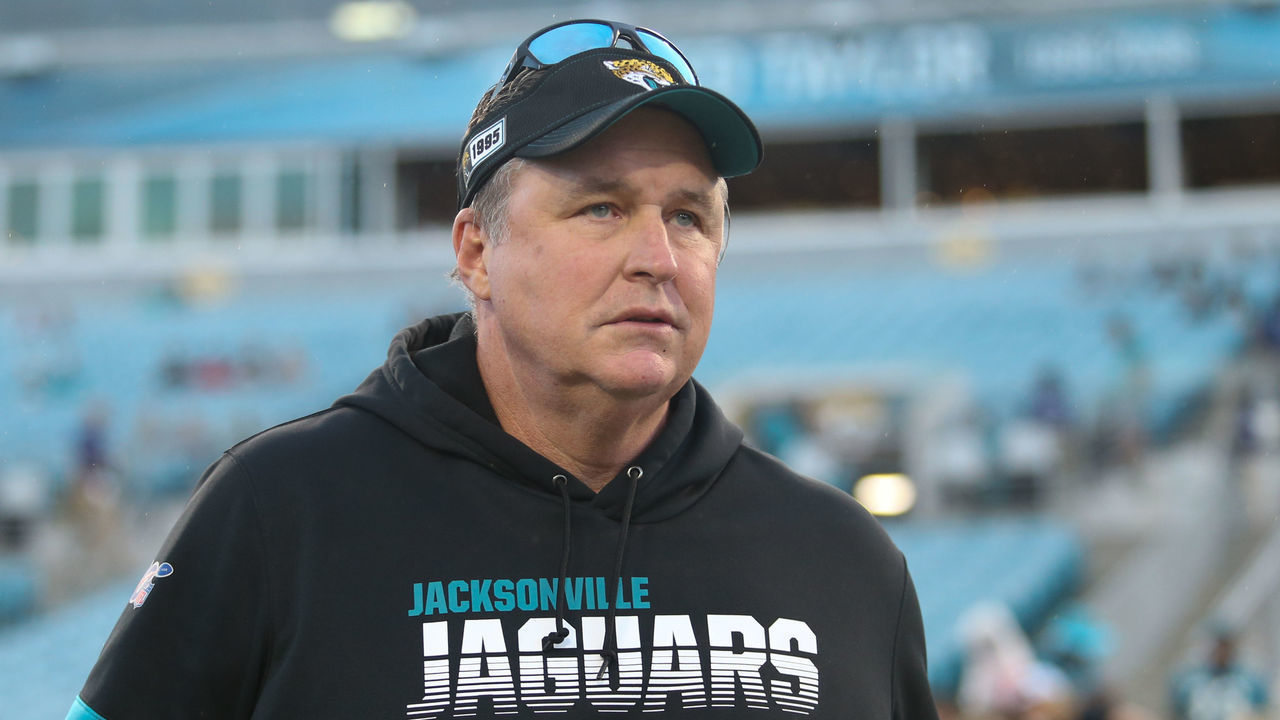 JACKSONVILLE, FL - SEPTEMBER 19: Jacksonville Jaguars head coach Doug Marrone during the game between the Tennessee Titans and the Jacksonville Jaguars on September 19, 2019 at TIAA Bank Field in Jacksonville, Fl.