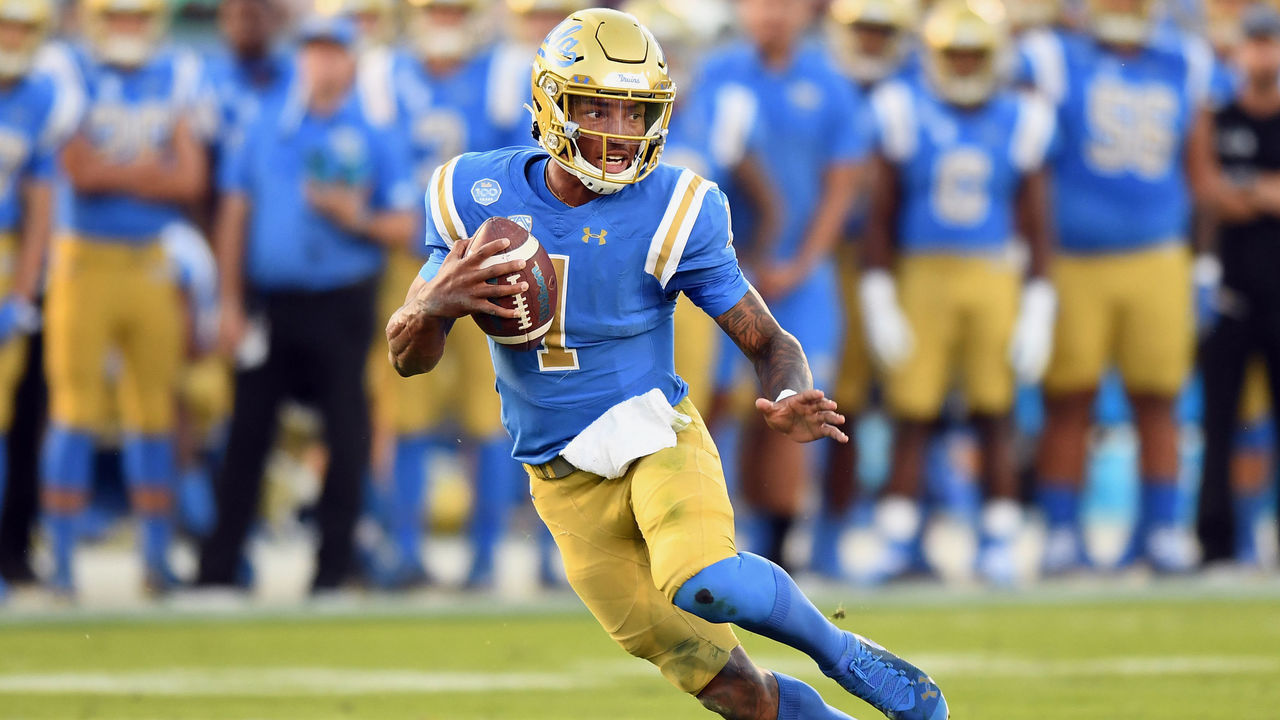 PASADENA, CA - OCTOBER 26: UCLA Bruins quarterback Dorian Thompson-Robinson (1) scrambles with the ball during a college football game against the Arizona State Sun Devils played on October 26, 2019 at the Rose Bowl in Pasadena, CA.