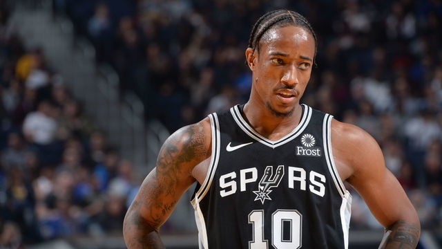 SAN FRANCISCO, CA - NOVEMBER 1: DeMar DeRozan #10 of the San Antonio Spurs looks on against the Golden State Warriors on November 1, 2019 at Chase Center in San Francisco, California. NOTE TO USER: User expressly acknowledges and agrees that, by downloading and or using this photograph, user is consenting to the terms and conditions of Getty Images License Agreement. Mandatory Copyright Notice: Copyright 2019 NBAE