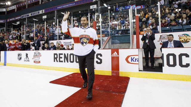 BATHURST, NEW BRUNSWICK - SEPTEMBER 18: Former Florida Panthers goaltender Roberto Luongo arrives for a Q&A session at the K.C. Irving Regional Centre on September 18, 2019 in Bathurst, New Brunswick, Canada.