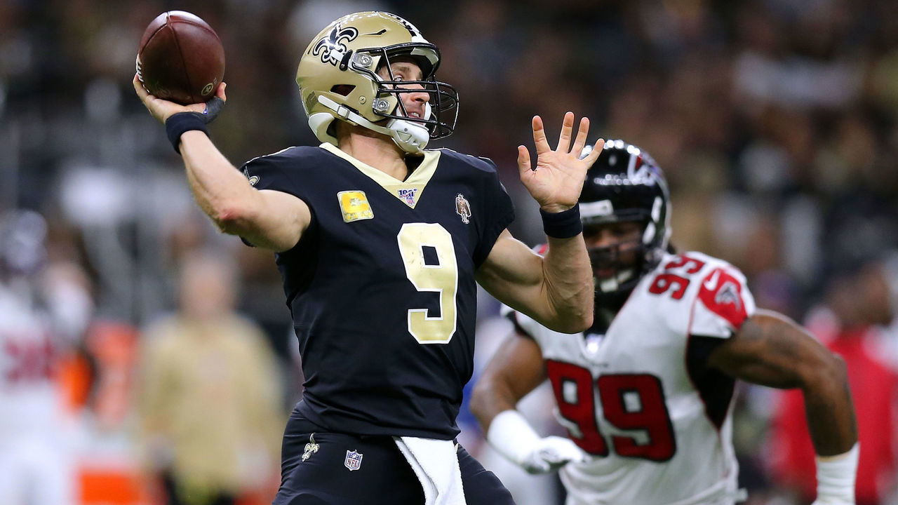 NEW ORLEANS, LOUISIANA - NOVEMBER 10: Drew Brees #9 of the New Orleans Saints throws the ball during a game against the Atlanta Falcons at the Mercedes Benz Superdome on November 10, 2019 in New Orleans, Louisiana.