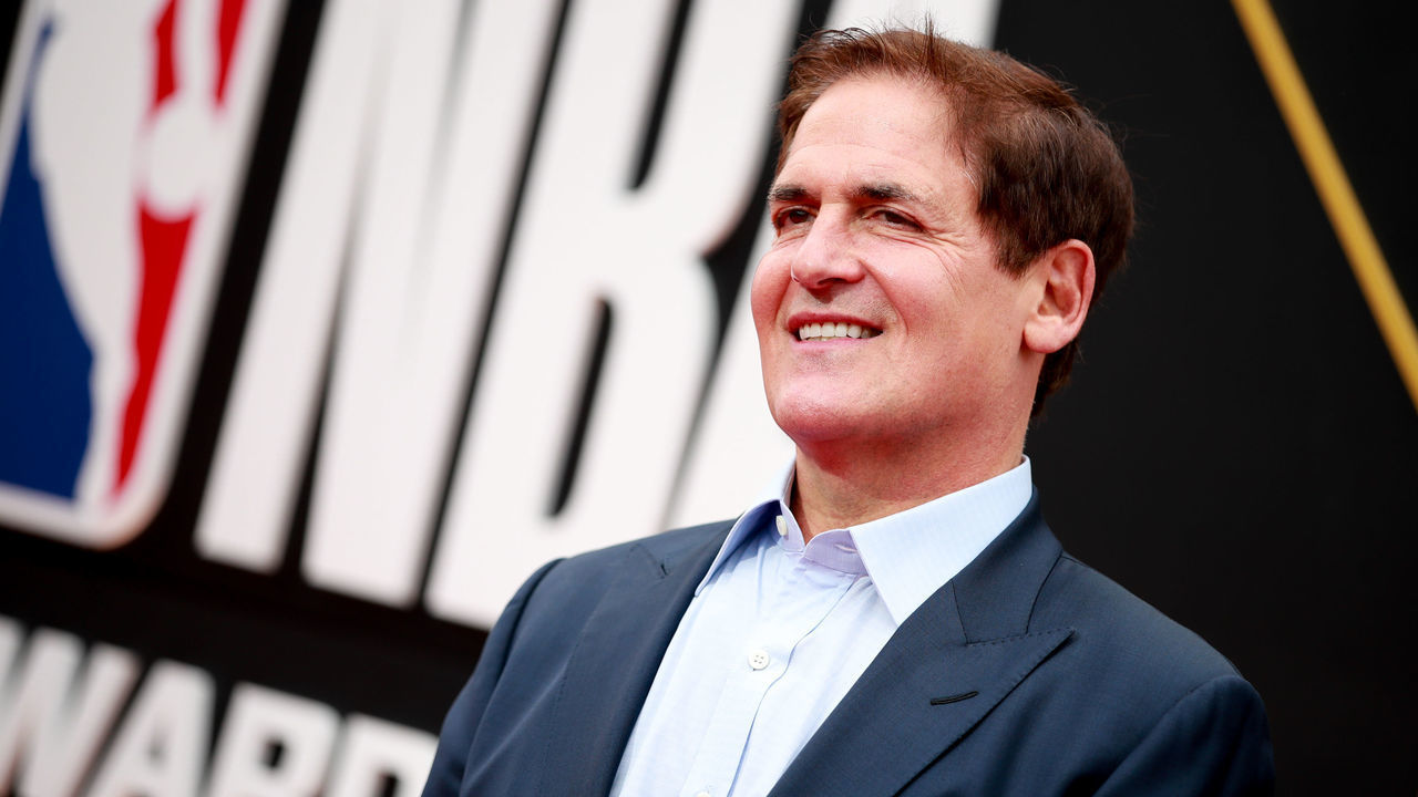 SANTA MONICA, CALIFORNIA - JUNE 24: Mark Cuban attends the 2019 NBA Awards at Barker Hangar on June 24, 2019 in Santa Monica, California.