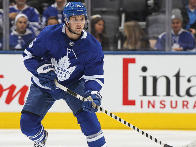 TORONTO, ON - NOVEMBER 7: Alexander Kerfoot #15 of the Toronto Maple Leafs skates against the Vegas Golden Knights during an NHL game at Scotiabank Arena on November 7, 2019 in Toronto, Ontario, Canada. The Maple Leafs defeated the Golden Knights 2-1 in overtime.