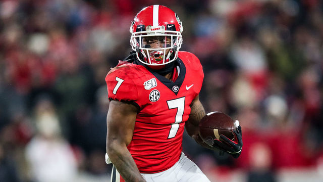 ATHENS, GA - NOVEMBER 09: D'Andre Swift #7 of the Georgia Bulldogs rushes during a game against the Missouri Tigers at Sanford Stadium on November 9, 2019 in Athens, Georgia.