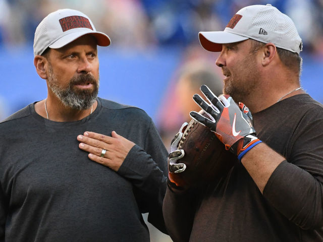 Browns coach Freddie Kitchens seen in 'Pittsburgh started it' T-shirt