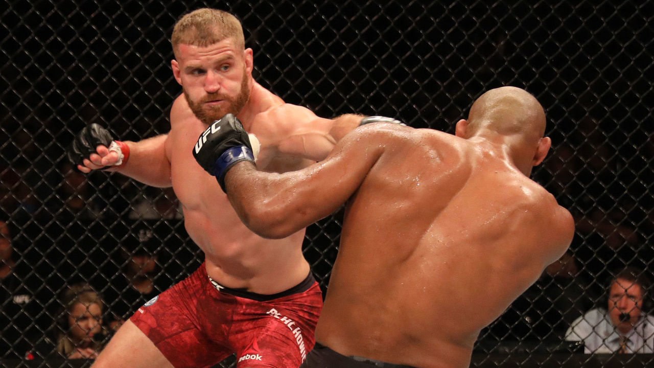 SAO PAULO, BRAZIL - NOVEMBER 16: (L-R) Jan Blachowicz of Poland punches Ronaldo 'Jacare' Souza of Brazil in their light heavyweight fight during the UFC Fight Night event at Ibirapuera Gymnasium on November 16, 2019 in Sao Paulo, Brazil.