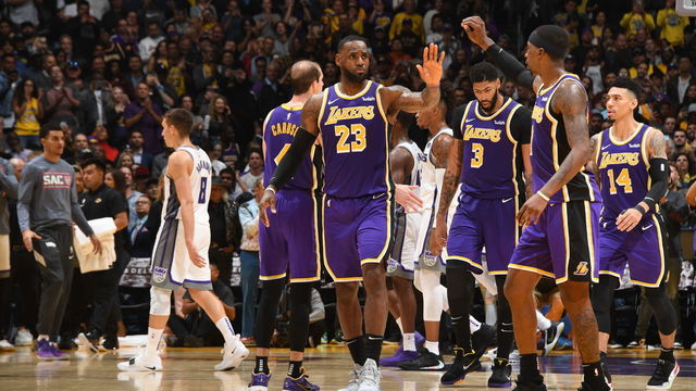 LOS ANGELES, CA - NOVEMBER 15: LeBron James #23 and Kentavious Caldwell-Pope #1 of the Los Angeles Lakers hi-five during a game against the Sacramento Kings on November 15, 2019 at STAPLES Center in Los Angeles, California. NOTE TO USER: User expressly acknowledges and agrees that, by downloading and/or using this Photograph, user is consenting to the terms and conditions of the Getty Images License Agreement. Mandatory Copyright Notice: Copyright 2019 NBAE