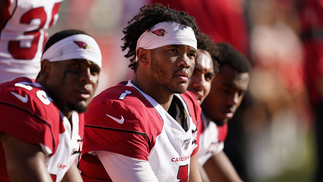 SANTA CLARA, CALIFORNIA - NOVEMBER 17: Quarterback Kyler Murray #1 of the Arizona Cardinals watches from the bench during the first half of the NFL game against the San Francisco 49ers at Levi's Stadium on November 17, 2019 in Santa Clara, California.