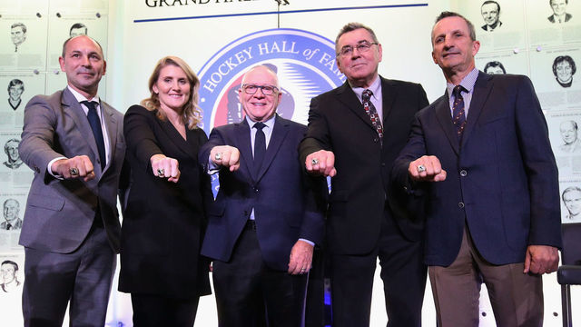 TORONTO, ONTARIO - NOVEMBER 15: (L-R) The Hockey Hall of Fame Class of 2019 Sergei Zubov, Hayley Wickenheiser, Jim Rutherford, Vaclav Nedomandsky and Guy Carbonneau appear at a photo opportunity for the 2019 Induction Ceremony at the Hockey Hall Of Fame on November 15, 2019 in Toronto, Ontario, Canada.